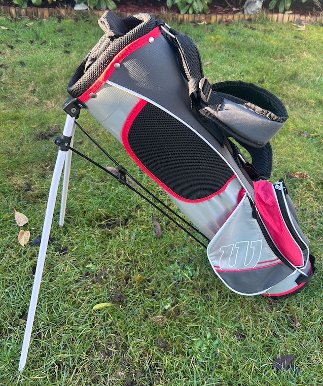 Junior golf bag + 6 clubs