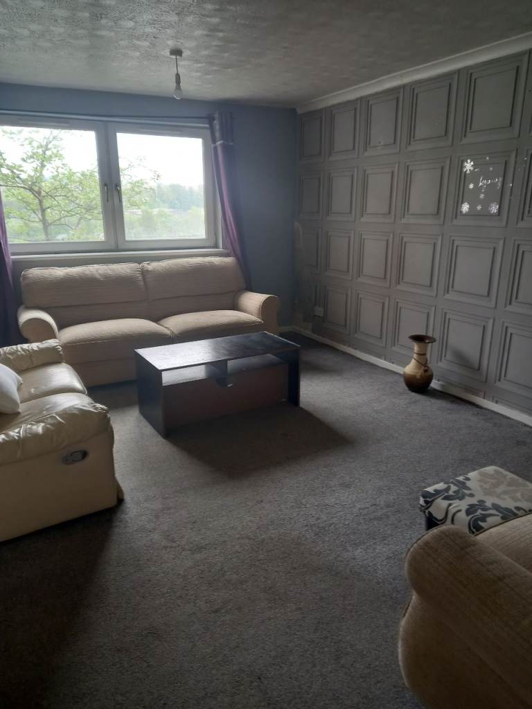 2 bedrooms flat Cumbernauld 