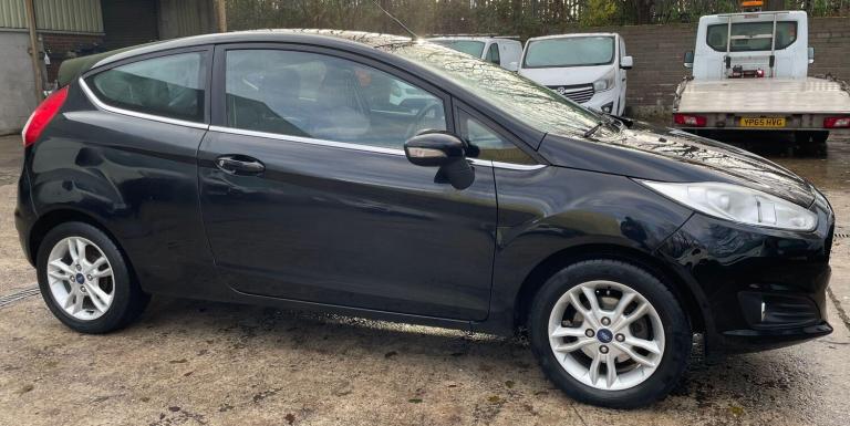 2014 Ford Fiesta 1.25 Zetec Hatchback 3dr Petrol Manual Euro 5 (82 ps) HATCHBACK Petrol Manual