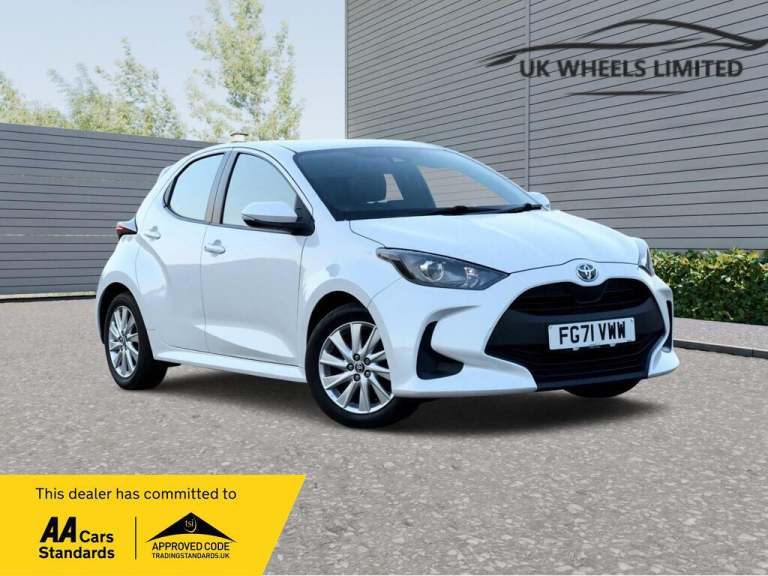 2021 Toyota Yaris 1.5 VVT-h Icon E-CVT Euro 6 (s/s) 5dr HATCHBACK Petrol/Electric Hybrid Automatic