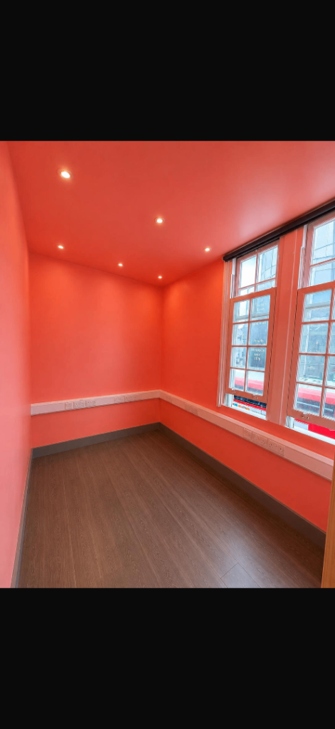  BEAUTY ROOMS TO RENT