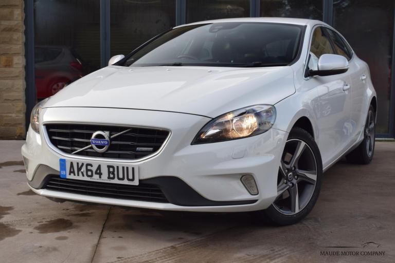 2014 Volvo V40 1.6 T2 R-Design Nav Hatchback 5dr Petrol Manual Euro 5 (s/s) (120 ps) Hatchback Pe...