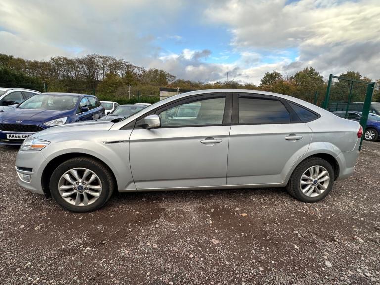 2011 Ford Mondeo 2.0 Zetec 5dr HATCHBACK Petrol Manual