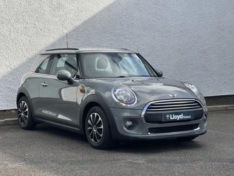 MINI HATCHBACK 1.5 One D 3dr