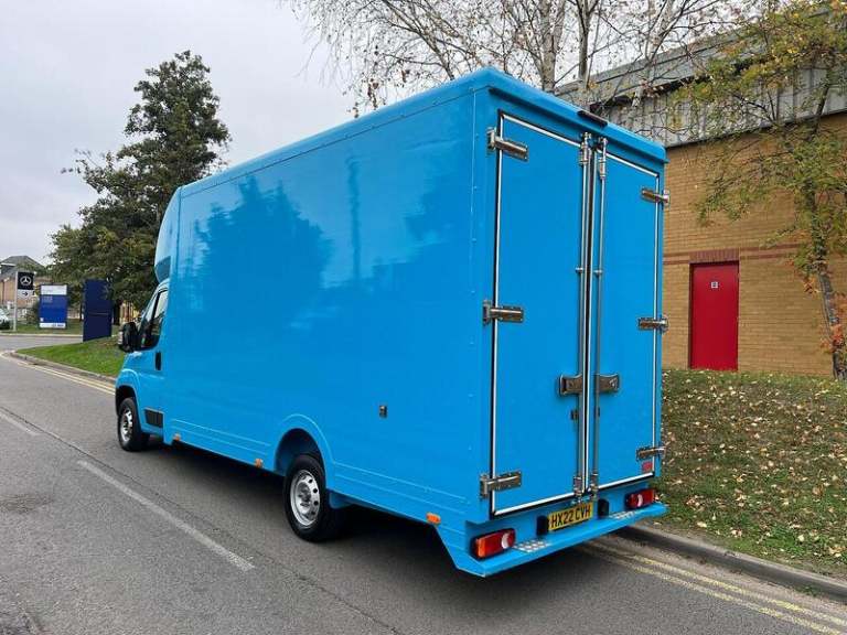 2022 Peugeot Boxer 2.2 BlueHDi 335 S Platform Cab L3 EU6 Luton DIESEL Manual