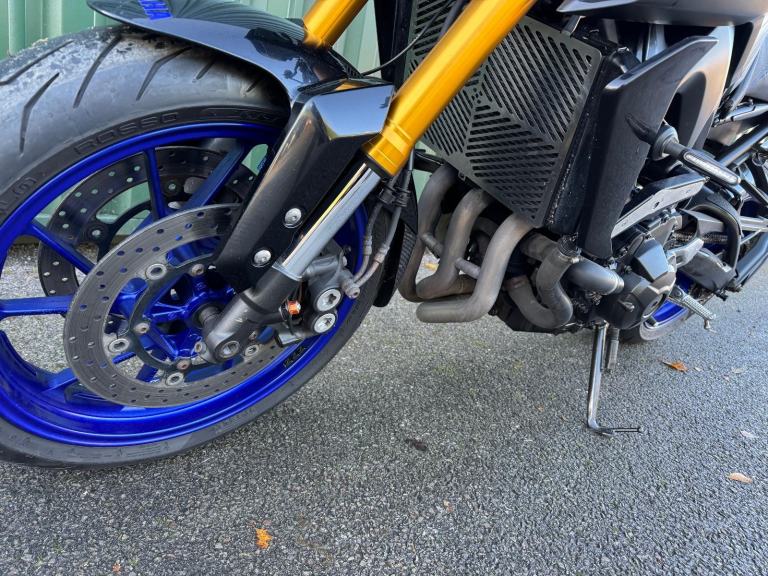 Yamaha MT09 SP 2018 Akrapovic Can Heated Grips 22k New MOT Warranty