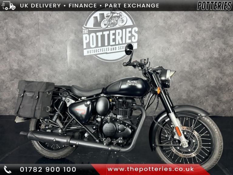 Royal Enfield Classic 350 Dark 2022 *Nice bike with saddle bags*