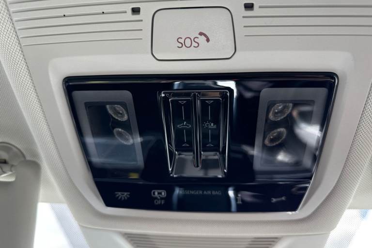 2025 Volkswagen Passat 1.5 eTSI MHEV Elegance DSG Euro 6 (s/s) 5dr Estate Automatic