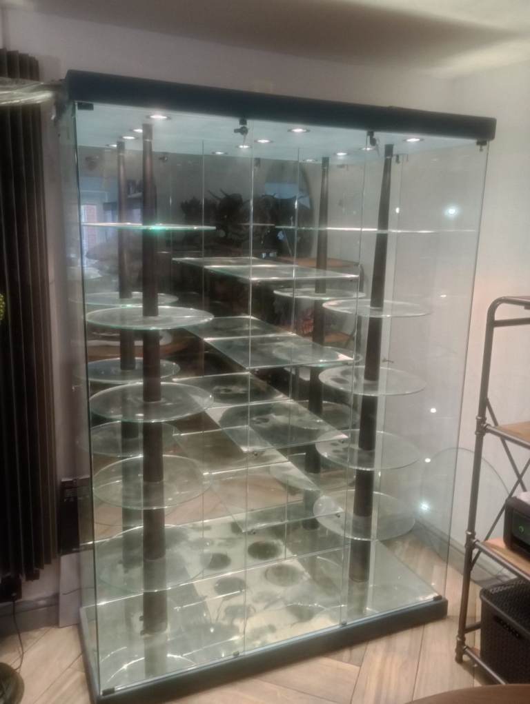 Rotating glass display unit with mirrors shop or home 