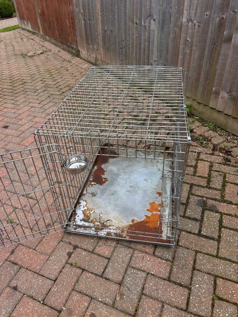 Dog cage / crate (foldable/ retractable) 