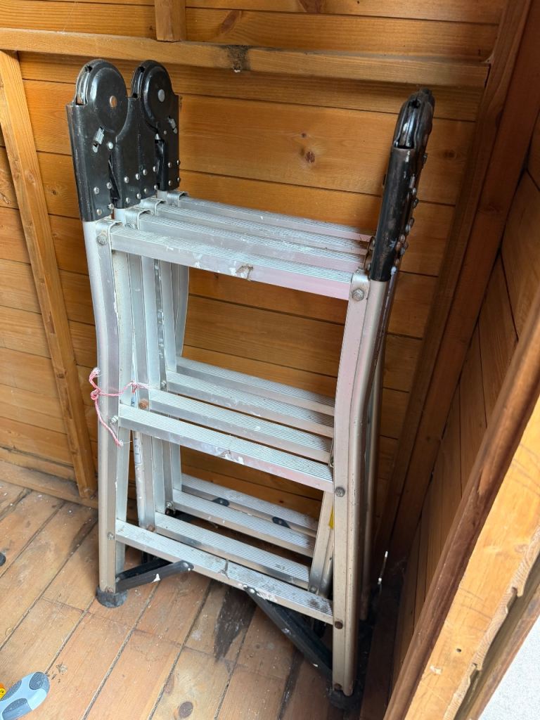 Ladder