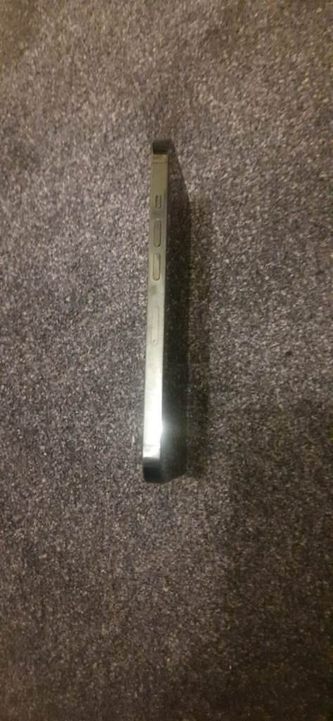 Iphone 13 Pro in excellent condition 128 GB Green