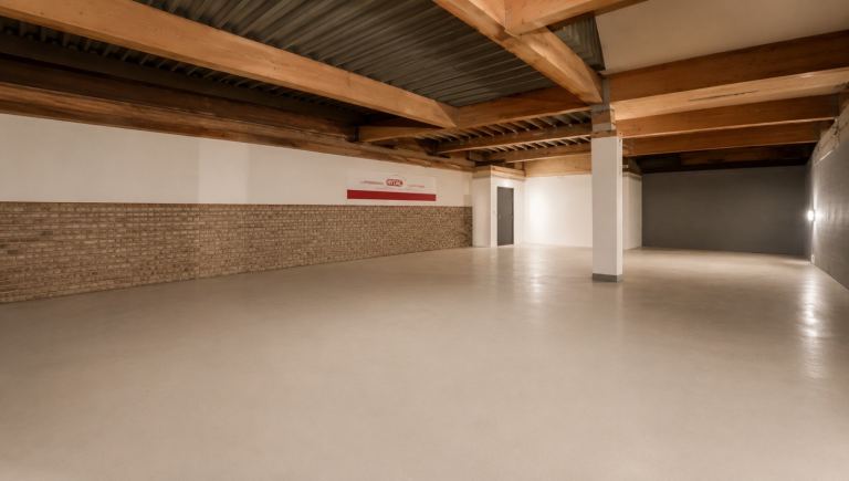 HALL SPACES IN TOTTENHAM NORTH LONDON SOLE £3500 - £7000 SHARED FROM £1500 MEETINGS TRAINING OFFICES