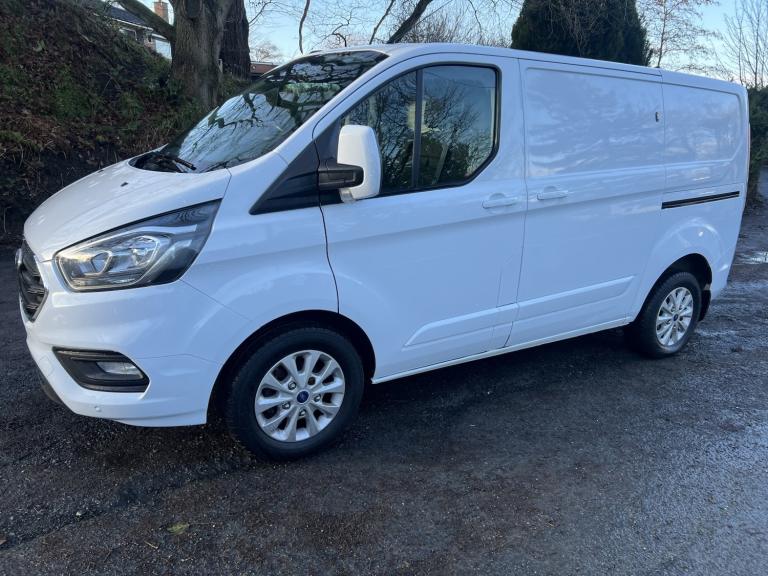 FORD TRANSIT CUSTOM LIMITED 130ps, L1, WHITE, SWB, SECURITY LOCKS. EURO 6.