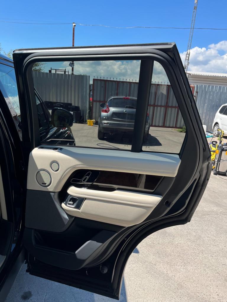 2021 Land Rover Range Rover 2.0 P400e Westminster Black 4dr Auto SUV Petrol/Electric Hybrid Autom...