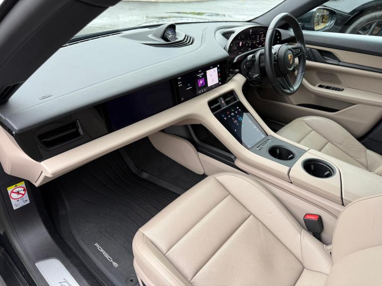 2022 Porsche Taycan Performance Plus 93.4kWh 4S Saloon 4dr Electric Auto 4WD (11kW Charger) (57 S...