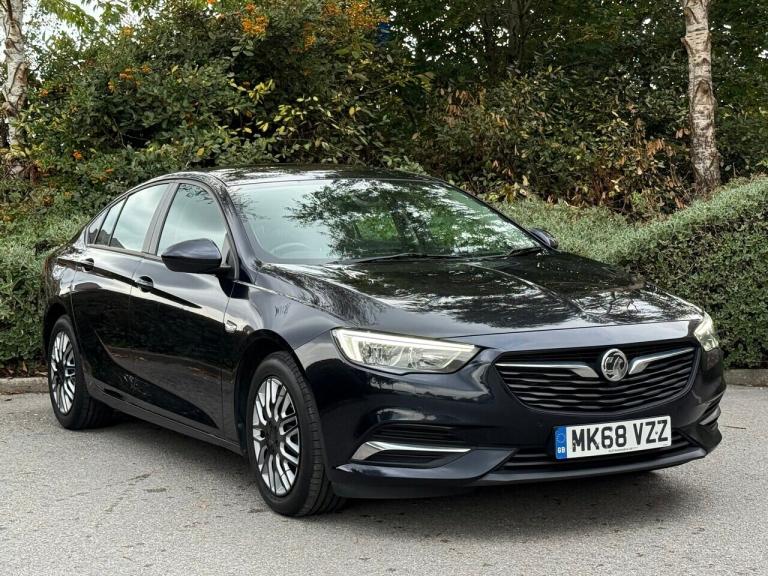 2018 Vauxhall Insignia 1.6 Turbo D BlueInjection Design NAV Grand Sport  Hatchback Diesel Manual