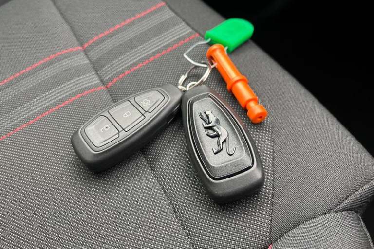 2025 Ford Puma 1.0 EcoBoost Hybrid mHEV ST-Line 5dr DCT ** Sync 4 - Bluetooth / USB Connec Hatchb...