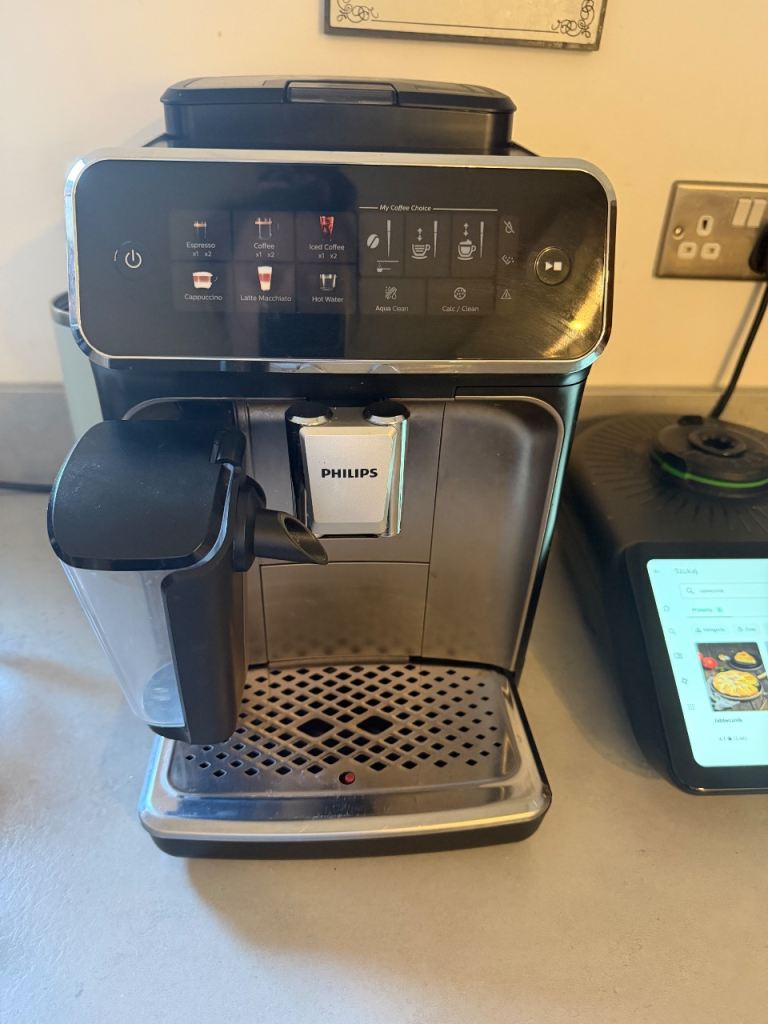 Philips Automatic Coffee Machine for Sale ☕