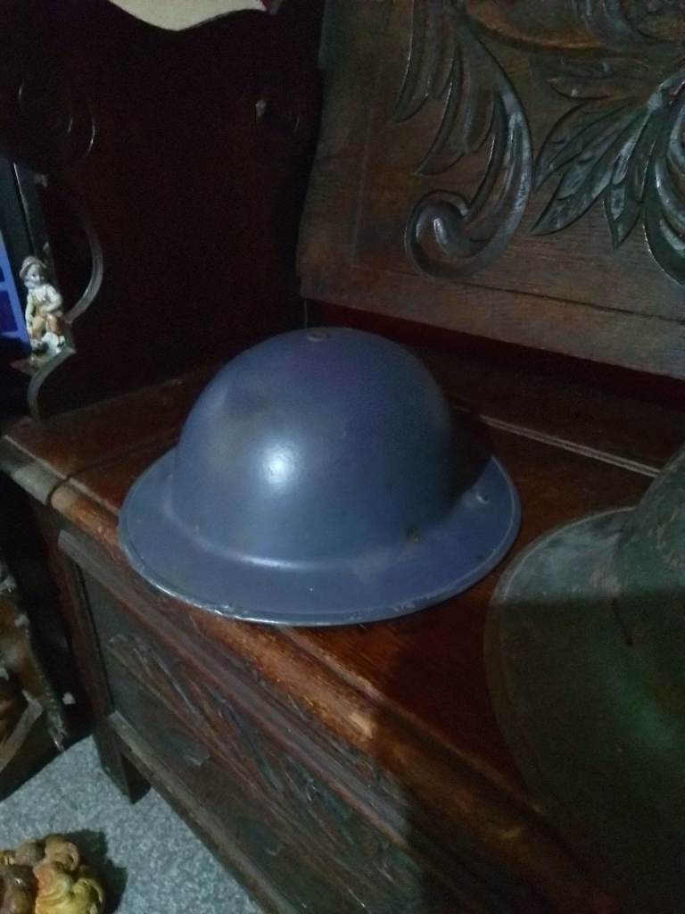 Ww1 ww2 helmets