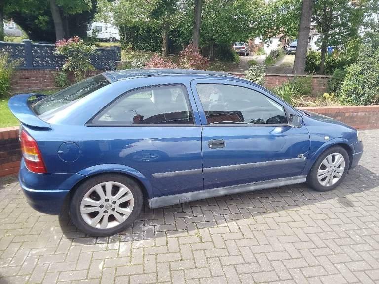 Vauxhall, ASTRA, Hatchback, 2002, Manual, 2198 (cc), 3 doors