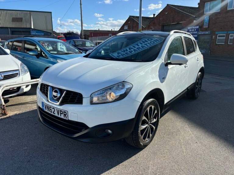 2012 Nissan Qashqai 1.5 dCi n-tec+ SUV 5dr Diesel Manual 2WD Euro 5 (110 ps) HATCHBACK Diesel Manual