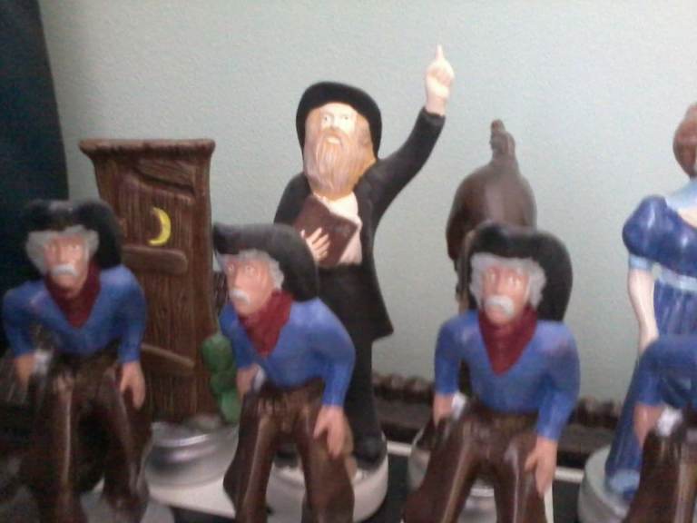 COWBOY AND INDIAN CHESS SET