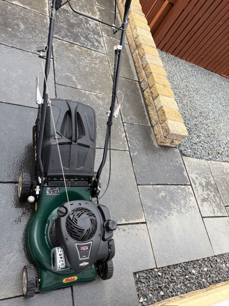 Webb Classic Petrol Rotary Lawnmower – Good Working Condition
