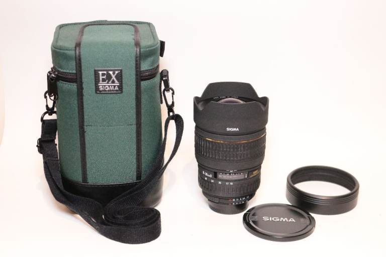 Sigma 15-30mm F/3.5-4.5 Aspherical IF EX DG full frame lens for Nikon in excellent condition