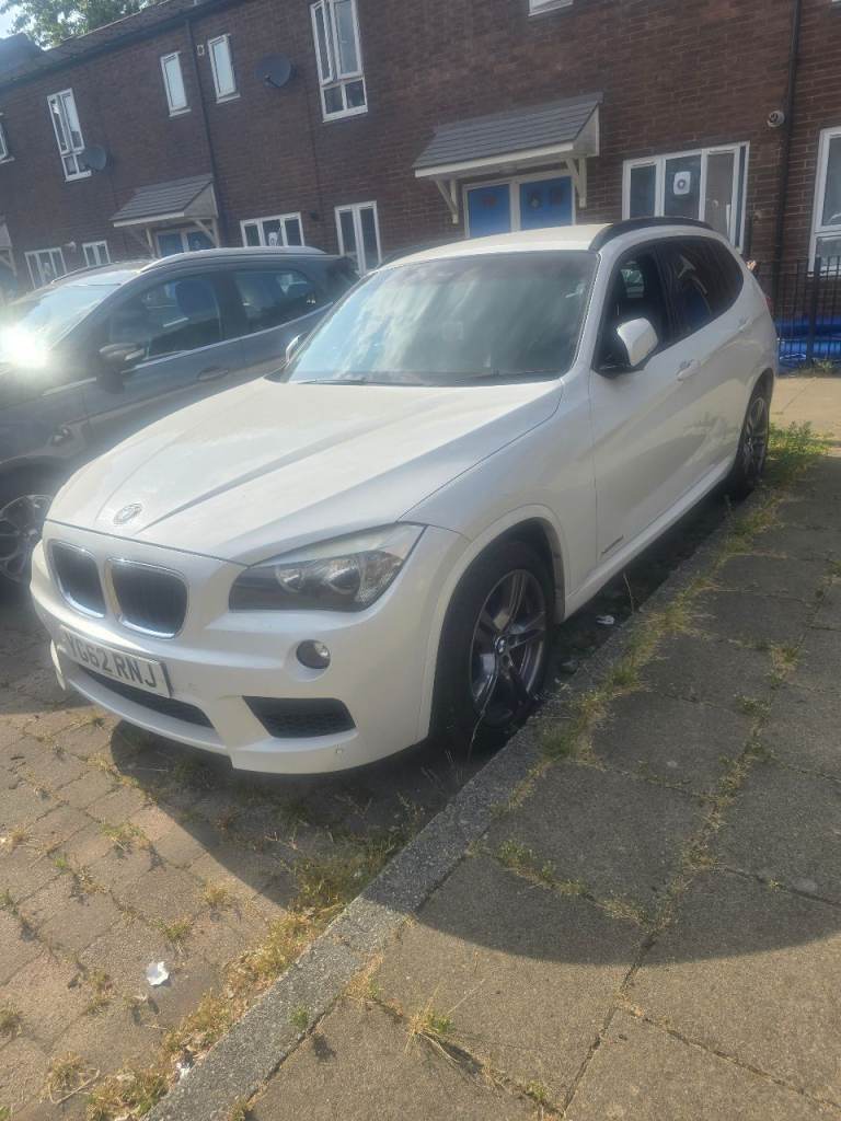 BMW, X1, Estate, 2013, Semi-Auto, 1995 (cc), 5 doors