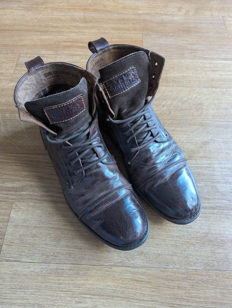 image for Levi's Emerson Mens ankle boot size 11 UK