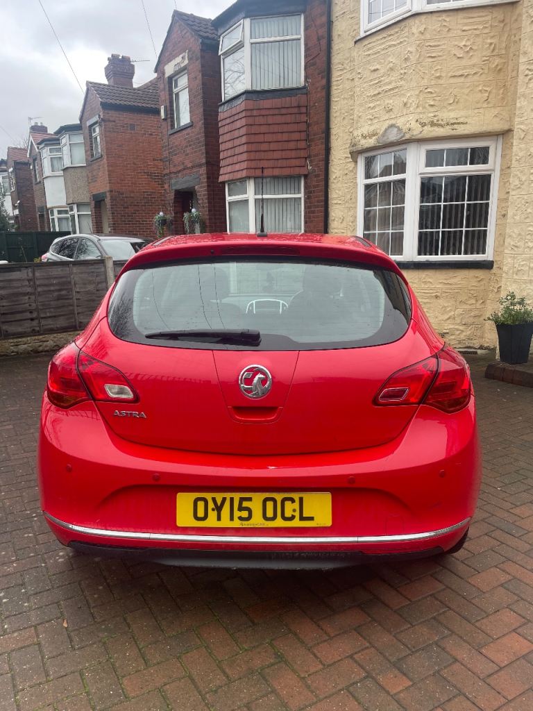 VAUXHALL ASTRA 1.4 EXCITE 120k 15 REG 5 DOOR