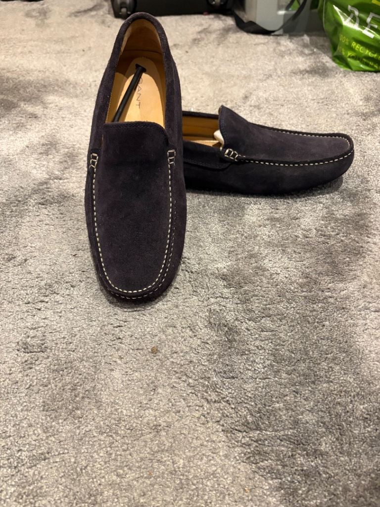 image for Size 9 navy blue Gant loafers 