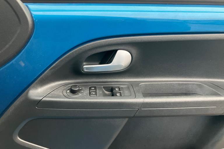 2020 SEAT Mii 61kW One 36.8kWh 5dr Auto Hatchback ELECTRIC Automatic