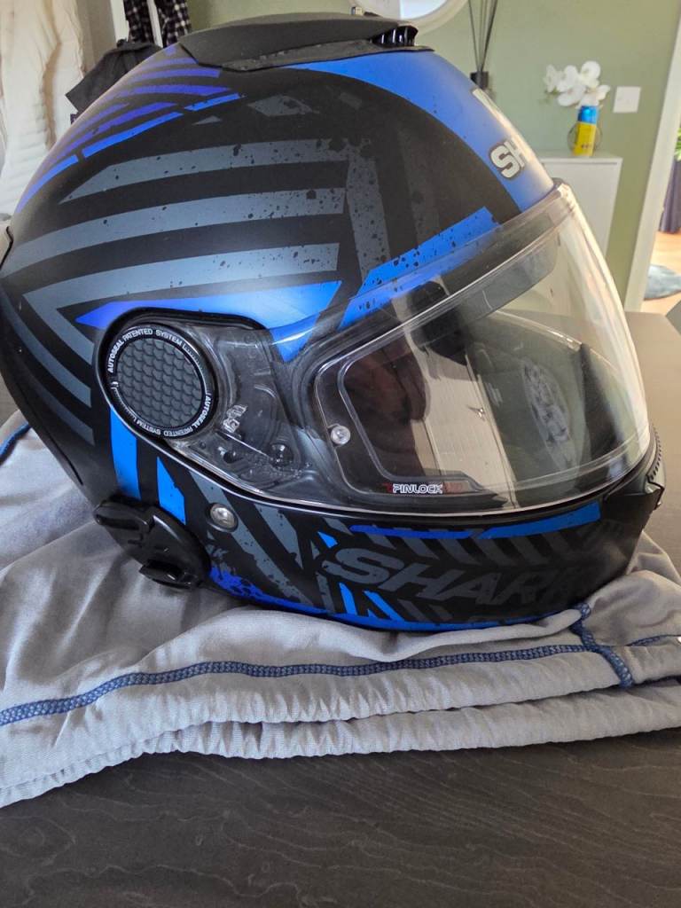 Shark Spartan Motorcycle Helmet Size XL