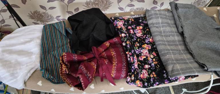 Free leftover fabric pieces 