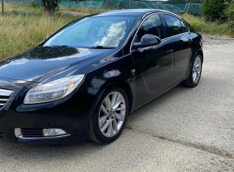 Vauxhall, INSIGNIA, Hatchback, 2011, Manual, 1796 (cc), 5 doors