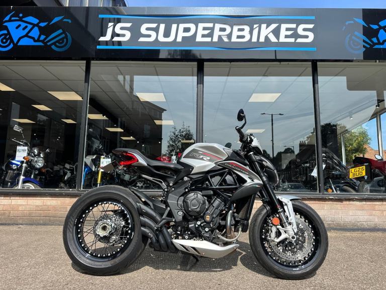 MV AGUSTA BRUTALE DRAGSTER 800 RR 2022 - ONE OWNER 2577 MILES - HP CORSE EXHAUST