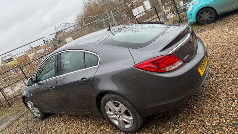 Vauxhall, INSIGNIA, Hatchback, 2010, Manual, 1796 (cc), 5 doors