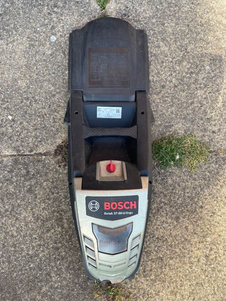 Bosch Rotak 37-36 LI Ergo Lawnmower Top Cover and Grass Flap