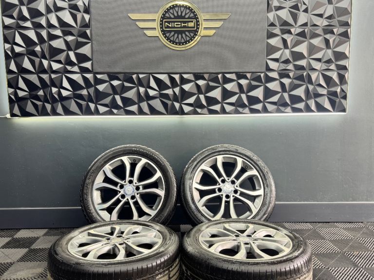 17” Inch Genuine Mercedes Amg alloys Wheels 5x112 vito e c a gla class viano
