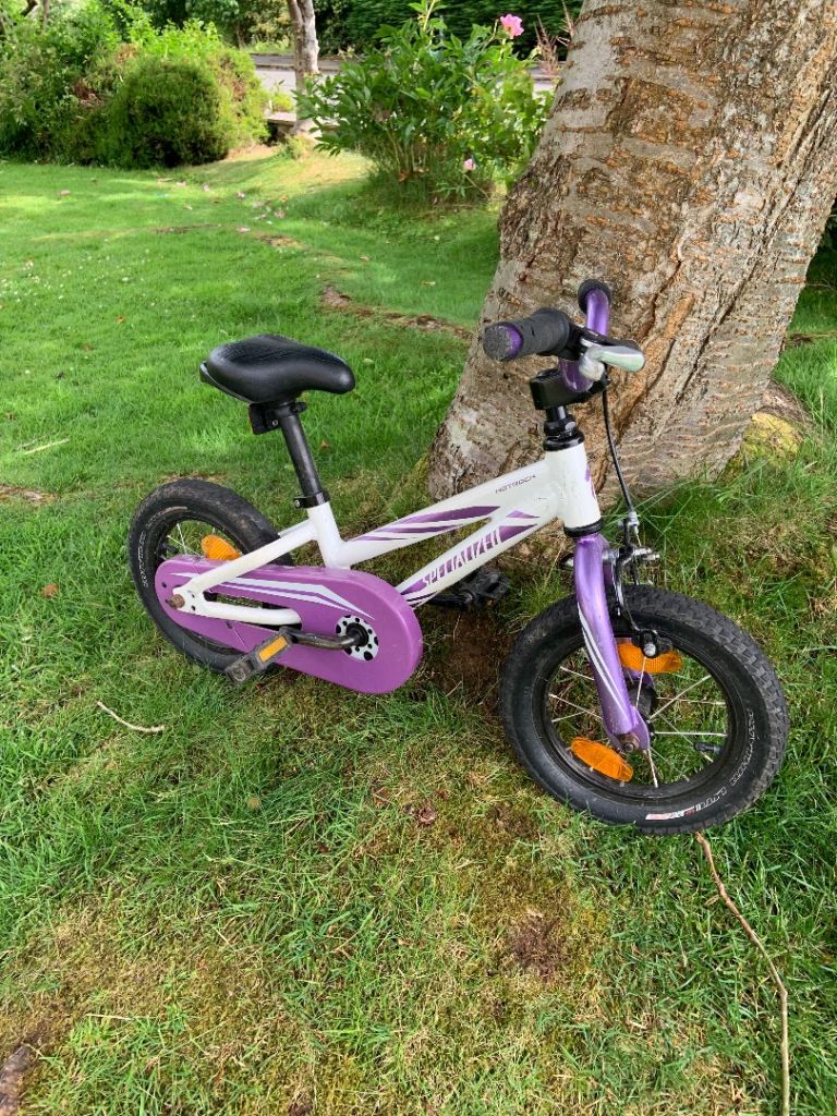 Specialized Hotrock 12" Girls Bike – Purple & White  With Stabilisers  Great First Bike