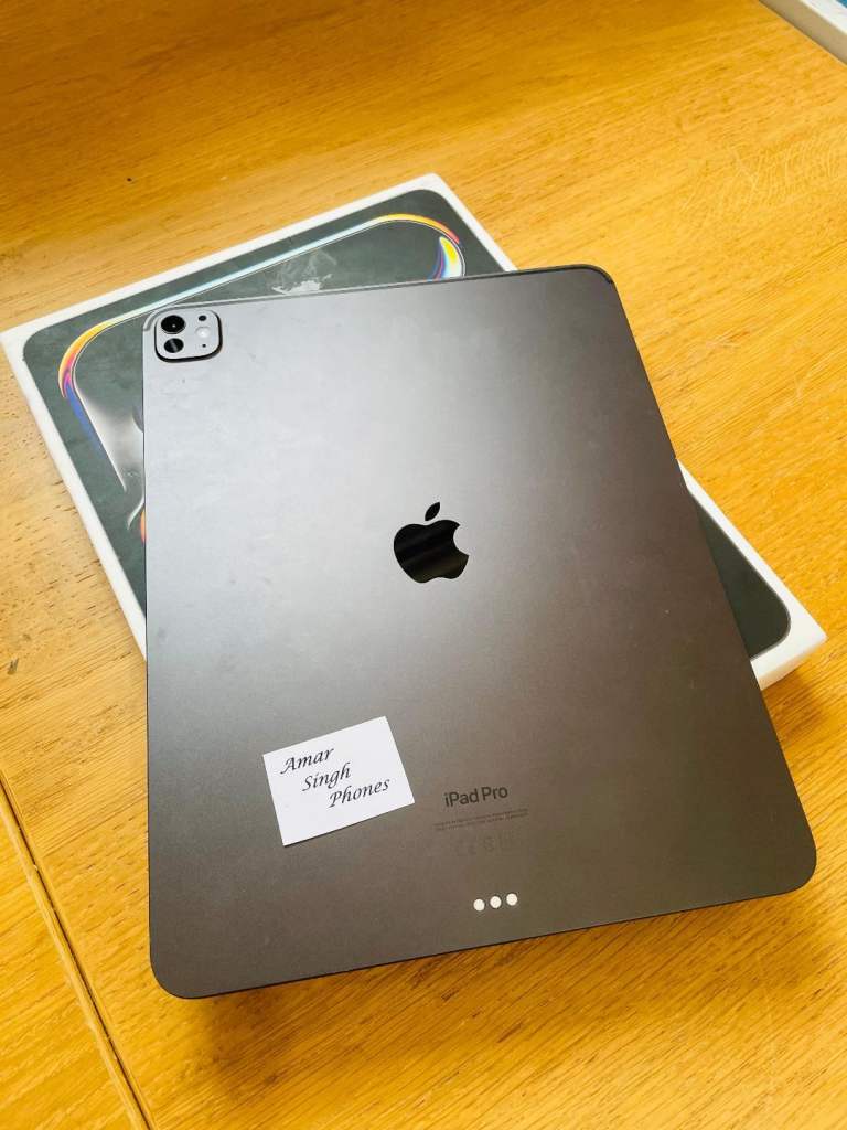 13 Inch ipad Pro, M4 Chip, 256GB (329)