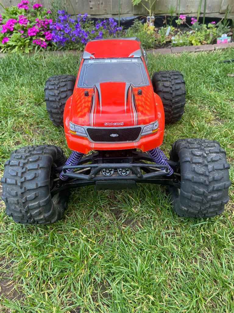 Hpi savage nitro rc car 