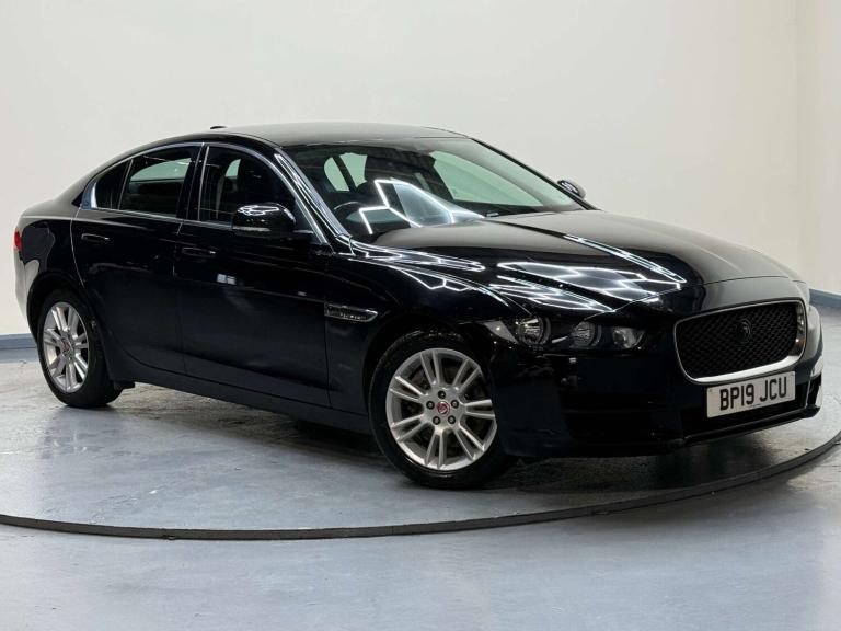 2019 Jaguar XE 2.0 XE Prestige D 4dr Saloon Diesel Manual