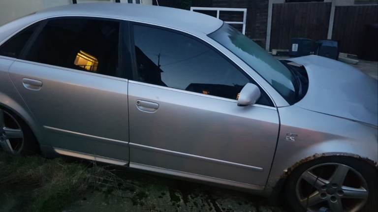 Audi a4 1.9 tdi quattro 6 speed manual gearbox front end damage non recorded 