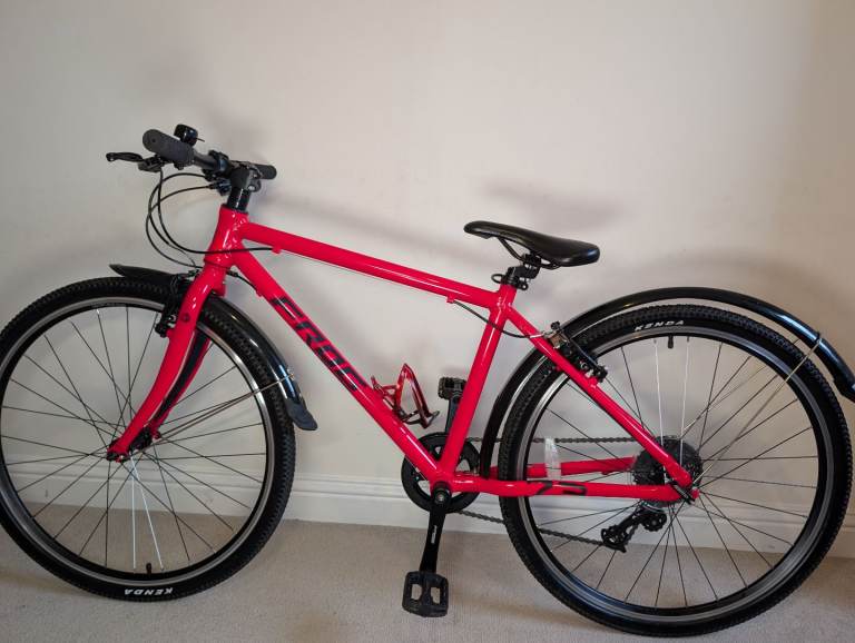 image for FROG BIKE 73 (12+) IN PERFECT CONDITION. COLLECTION NW LONDON OR BUCKS