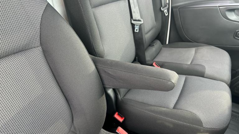 2021 Nissan NV300 30 L2 Diesel 2.0 dCi 120ps H1 Acenta Van Van Diesel Manual