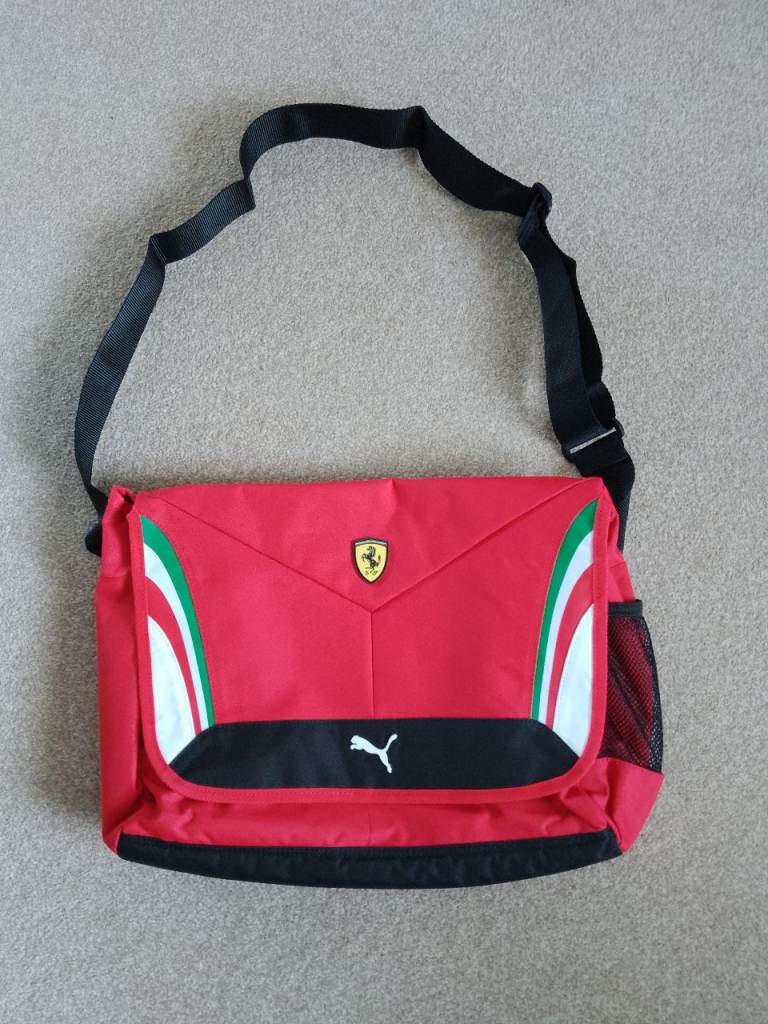 New! Puma Ferrari Polyester 9.5 Ltrs Rosso Corsa Messenger Bag