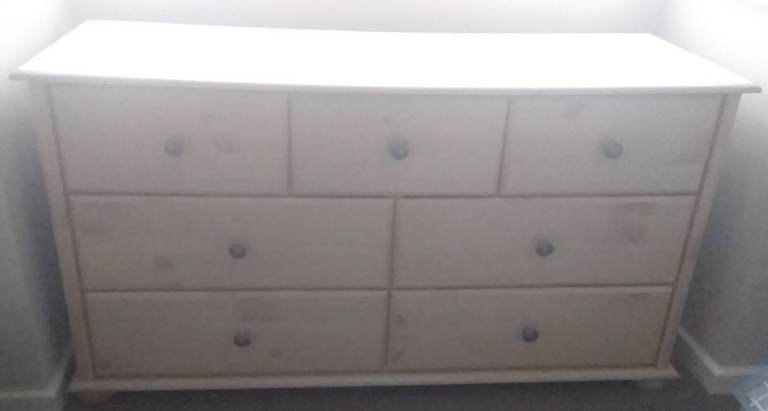 Used sideboard has small round ornage mark on top,few scratches 